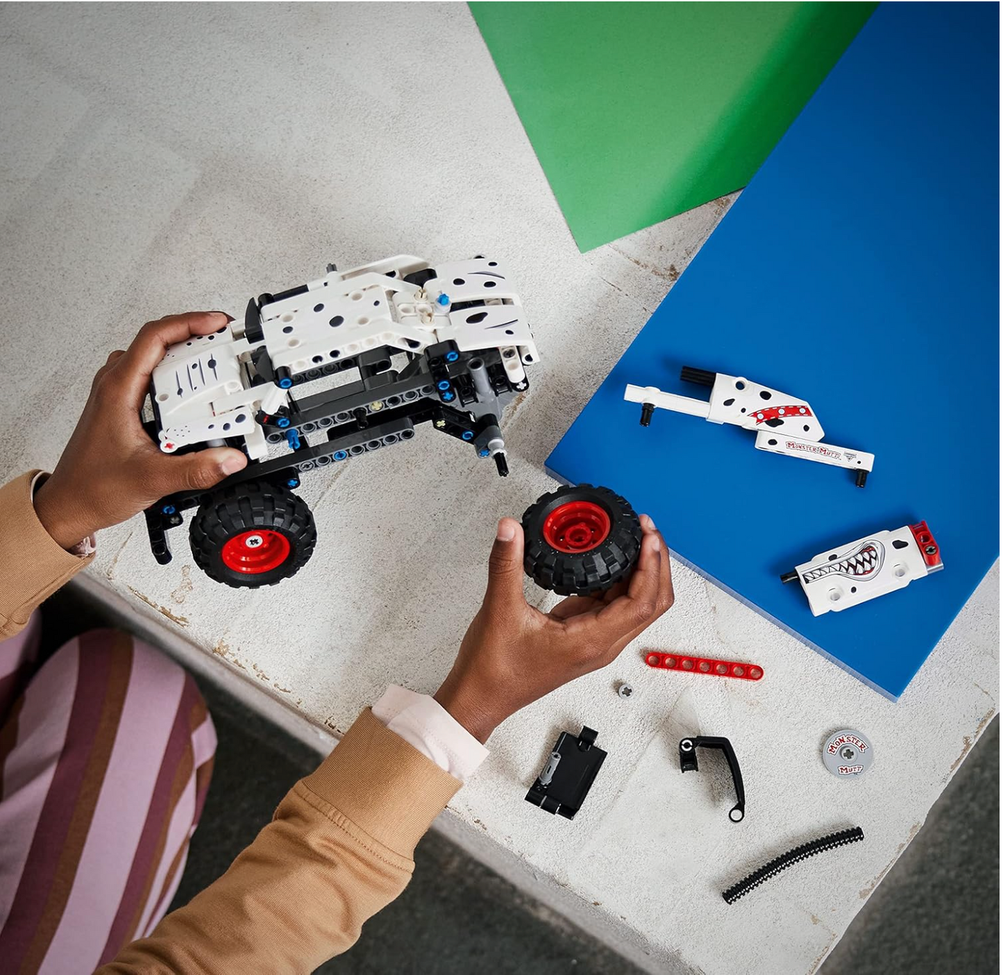 LEGO 42150 - Technic Monster Jam Monster Mutt Dalmatian